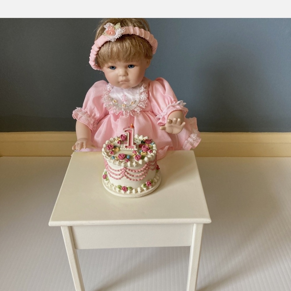 Kelsey by Joyce Reavey from Georgetown Collection "Songs of Innocence" (1994)